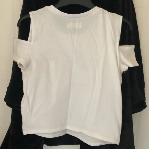 Hollister Cold-Shoulder Tee - Picture 2 of 2